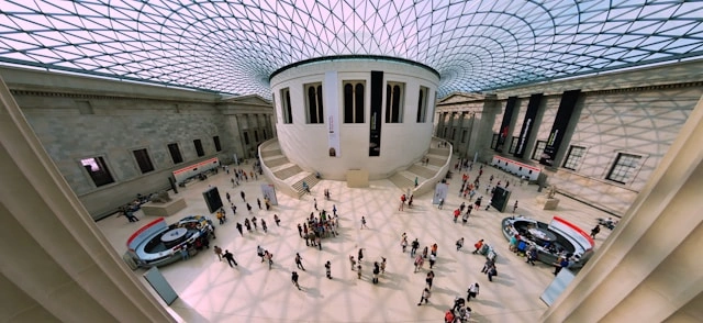 birdeye-view-of-british-musuem-entrance
