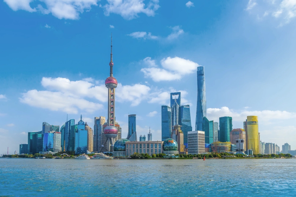 front-view-of-oriental-pearl-tv-tower.